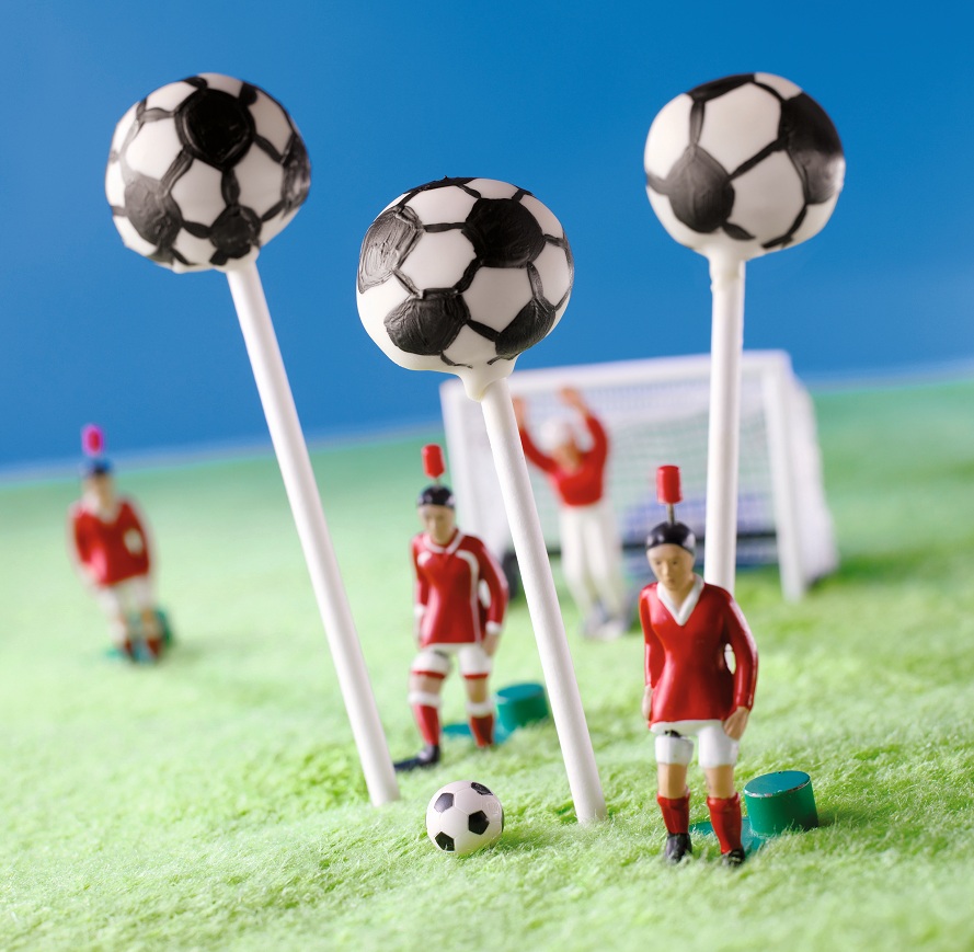 Cake-Pops für Fußball-Fans - REVIERKind