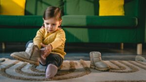 Warme Kinderschuhe für kalte Tage